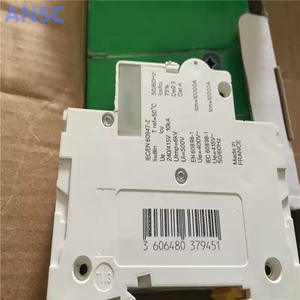 <span class=keywords><strong>Acti</strong></span> 9 C120N, Interruptor Automático, 1P, 100A, Curva C A9N18358 - Product Image 3