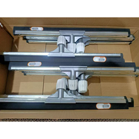 Raclettes de vitre personnalisées en usine avec manche flexible pour le nettoyage des vitres et le décapage des traces d'éponge