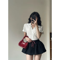 Fabricant de mini-jupes pour femmes OEM, couleur personnalisée, jupe courte, style décontracté, vêtements de rue