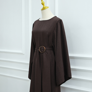 Robes modestes B2B, vêtements islamiques, robes pour femmes, nouvelle abaya d'été pour femmes, robe musulmane avec ceinture amovible et boucle en <span class=keywords><strong>bois</strong></span> - Product Image 4