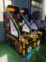 Machine de jeu de basket-ball à écran tactile et à monnayeur