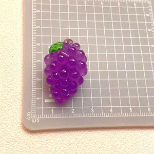 Accesorios <span class=keywords><strong>de</strong></span> Resina 3D Luminosos con Forma <span class=keywords><strong>de</strong></span> Fruta, Pegamento en Crema para Manualidades, Accesorios para el Cabello, Fundas para Teléfono, Diademas, Botellas <span class=keywords><strong>de</strong></span> Agua, Llaveros, Colgantes - Product Image 4