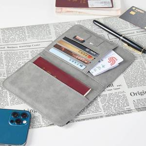 Porta Pasaportes de Piel de Cordero con Protección RFID, Color Gris Claro, Antirrobo, Impermeable, Organizador de Documentos con Ranura para Tarjeta SIM, Primavera 2023 - Product Image 2