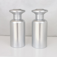 Vente directe d'usine 600ml en aluminium épices shakers assaisonnement pot salière et poivrière