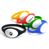 Bracelet en silicone RFID étanche, couleur Pantone personnalisée, bracelet de contrôle d'accès pour centre de spa