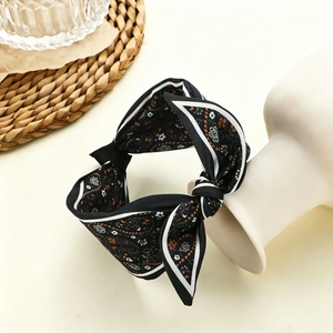 Diadema de lazo sencilla de diseño de nicho popular, varios modelos, diadema exquisita de lujo ligero para mujer, joyería al por mayor, a la moda - Product Image 2