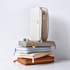 Vente en gros de boîte de rangement de voyage personnalisée et personnalisée avec logo en cuir artificiel boîte à bijoux organisateur d'emballage pour cadeau - Product Image 2