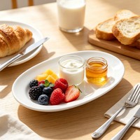 Plat à raviolis en céramique blanche en forme de nuage avec assiette compartimentée et support à sauce, en porcelaine écologique pour les occasions festives