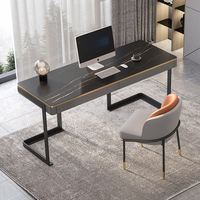 Bureau d'ordinateur moderne de luxe en pierre frittée noire, style italien durable et minimaliste, avec pieds en métal pour bureau à domicile et étude
