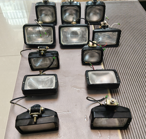 Phares halogènes carrés vintage pour véhicules automobiles, lumières utilisées pour les véhicules agricoles, tracteurs, camions, équipements de construction. - Product Image 2