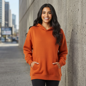 Sweat à capuche oversize en tricot pour femme, personnalisable en gros, manches longues, motif badge sur le devant, design parfait Alpha Phi Alpha - Product Image 1