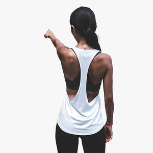 Camiseta sin mangas deportiva holgada con logo personalizable para mujer, ideal para fitness y uso exterior en verano - Product Image 2
