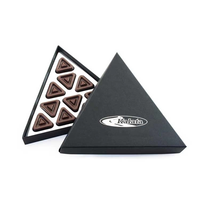 Custom Designed Mini Donut Cake Container Personalized Plastic Insert Paper Triangle Bakery Macaron Cake Box Packaging Chocolate
