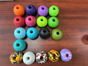 Agresif 7CM katı çevre dostu köpek ve kedi çiğnemek oyuncak Pet top oyuncak karikatür tarzı ile oynamak için-üreticinin satış - Product Image 4