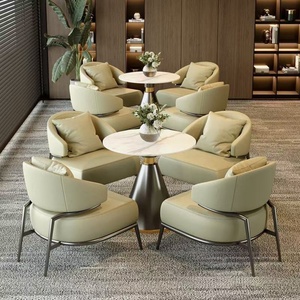 Ensemble table et chaises de luxe léger : salon d'hôtel/bureau de vente (table d'appoint ronde, table basse, fauteuil) - Product Image 2