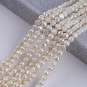 Perles d'eau douce baroques naturelles semi-finies faites à la main pour accessoires de bijoux, 7-8 mm, brillantes des deux côtés, avec trou latéral - Product Image 1