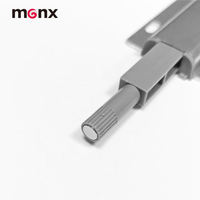 Kastdeur met push-open, soft-close magnetische sluiting, zilver/gouden afwerking, zonder handgreep, rebounder voor moderne keuken.