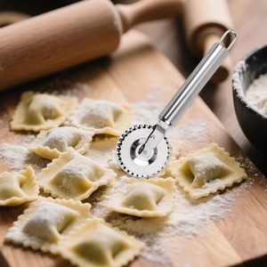 Stainless steel pizza <b>cutter</b>, fancy pastry roller, embossing knife, textured <b>edge</b> <b>cutter</b>, <b>edge</b> sealing multi-functional lace - Product Image 4