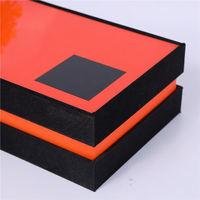 Couvercle orange et boîte-cadeau intérieure en satin haut de gamme avec laminage brillant gaufrage impression UV en gros