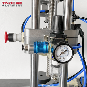 Máquina de sellado de tapas de perfume para embalaje semiautomático de escritorio, bomba de pulverización neumática, máquina de embalaje de perfume - Product Image 5