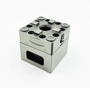 Sistema 3R-610.21 MacroStd quadrado Manual Chuck para Makino EDM Usinagem HE-R06779 - Product Image 1