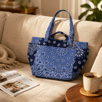 Tas Tote Cetak Paisley Pegangan Ganda Grosir Tas Bahu Ukuran Besar Dengan Kantong Samping Tas Tote Bandana Patchwork