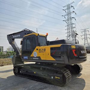 รถขุด Volvo EC210 ของแท้ 21 ตัน พร้อมขายในสต็อก 21T ขายดี รถขุด Volvo EC210 จากสวีเดน ขายดี - Product Image 3