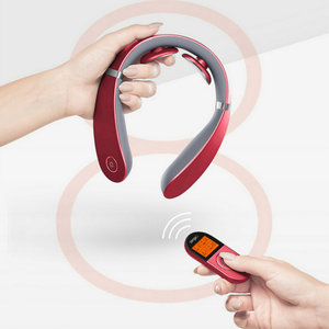 Masajeador eléctrico de cuello Pango de color rojo para hombros y cuello, masaje de amasamiento y protección del cuello, cuidado del cuello y terapia de calor. - Product Image 2
