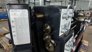 Le tour manuel Supertech C6246 /1000mm avec une oscillation de 460mm offre une précision remarquable et un cadre durable - Product Image 4