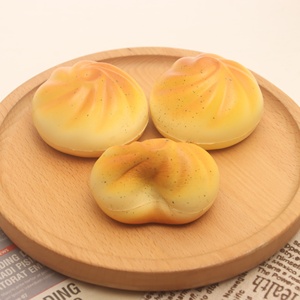 Jouet anti-stress ultra-doux le plus vendu, simulation de pain moussant à rebond lent, jouet à presser parfumé à la brioche vapeur - Product Image 3