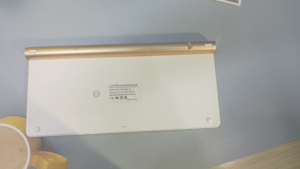 Ensemble cadeau d'entreprise de luxe 4-en-1 : souris sans fil, clavier, clé USB, stylo - pour la promotion d'entreprise <span class=keywords><strong>VIP</strong></span> et des employés - Product Image 4