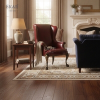 Chaise Bergère EKAR Versailles |   Fauteuil classique français rembourré pour salon