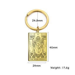 Vente en gros <span class=keywords><strong>de</strong></span> cartes <span class=keywords><strong>de</strong></span> tarot porte-clés arcanes majeurs collier esthétique amulette porte-bonheur bijoux en acier inoxydable cadeau pour hommes - Product Image 3