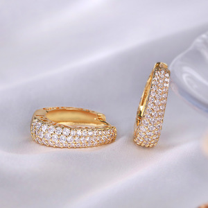 Pendientes de Diamantes, Aro de Oro, Corte Brillante Redondo, para Uso Diario de Mujeres - Product Image 4