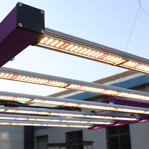 Veg Bloom Flower 650W LED UV IR à spectre complet avec puces LM281B IP65 50000 heures de durée de vie - Product Image 1