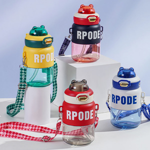 Promotion Outdoor PC Plastic Eco-Friendly Leak-Proof Cute Bear Design Straw Strap Student Children's Sports Water Bottle Kids