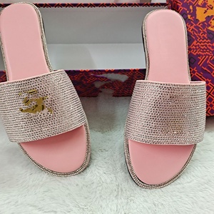Sandali infradito piatti da donna TB estivi con punta aperta, scarpe da spiaggia per esterni con strass, suola morbida in gomma, taglie grandi - Product Image 5