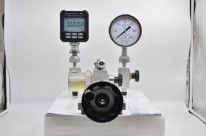 油圧校正器 高圧バルブ校正機 校正用圧力アダプター 圧力計 真空計 - Product Image 4