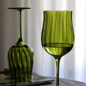 Verre à vin vert vintage français soufflé à la main, <span class=keywords><strong>forme</strong></span> tulipe, avec pied, pour <span class=keywords><strong>champagne</strong></span> et vin rouge, idéal pour les mariages et événements - Product Image 4