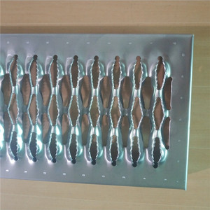 Gradino per Scale Zincato - Product Image 1