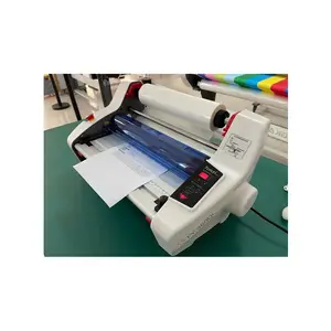 사무실 학교 가정을 위한 새로운 디자인 고속 가득 차있는 자동 a3 a4 탁상용 탁상용 laminator 열 박판