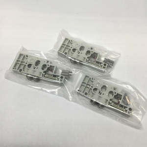 3er-Set Sy50m-2-2da-c4 Verteilerblock-Baugruppe, Unten mit Anschlüssen, 4mm Rohr - Product Image 1