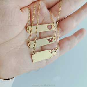 Set di Collane per Bambine Jietao, Collana in Acciaio Inossidabile Placcato Oro con Ciondoli Personalizzabili a Forma di Cuore e Farfalla - Product Image 6