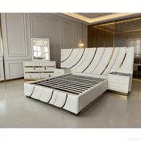 Usine de Dongguan à vendre : Nouveauté – Ensemble de mobilier de luxe pour chambre à coucher avec lit rembourré, table de chevet et coiffeuse avec miroir