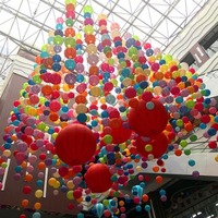 2025 gros décoration de mariage blanc chinois extérieur papier suspendu lanterne ronde pour les fournitures de fête et de mariage