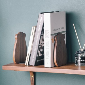 Little Bear <b>Bookend</b> Solid Wood Cartoon <b>Bookend</b> For Desk Student Gift 15x12x10.7cm - Product Image 2