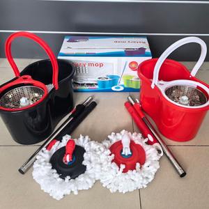 Système de nettoyage de sol de seau de vadrouille rotatif en microfibres le plus vendu sur <span class=keywords><strong>Amazon</strong></span> rouge gris standard - Product Image 1