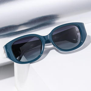 Lunettes de soleil œil de chat Tory Burch, monture noire, verres TAC, protection UV400, pour femme, style conduite en extérieur et pêche - Product Image 4