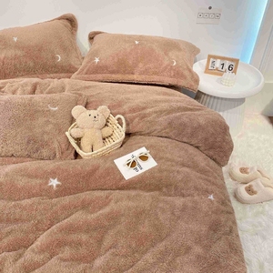 Set di quattro pezzi invernali in pile corallo spesso <span class=keywords><strong>copripiumino</strong></span> in velluto a doppia faccia, biancheria da letto in <span class=keywords><strong>flanella</strong></span> lenzuolo invernale in fibra di latte/ - Product Image 4