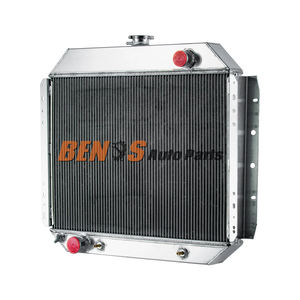 Radiador de Aluminio de 3 Filas para Camioneta <span class=keywords><strong>Ford</strong></span> F100 F150 F250 F350 <span class=keywords><strong>Bronco</strong></span> V8 <span class=keywords><strong>1966</strong></span>-1979 - Product Image 1